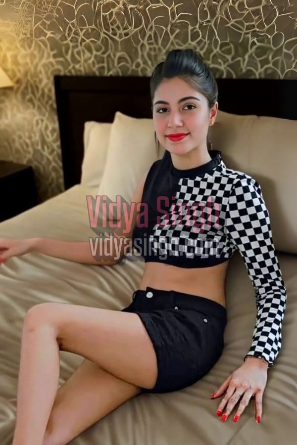 falak profile picture at this Pune escort agency 